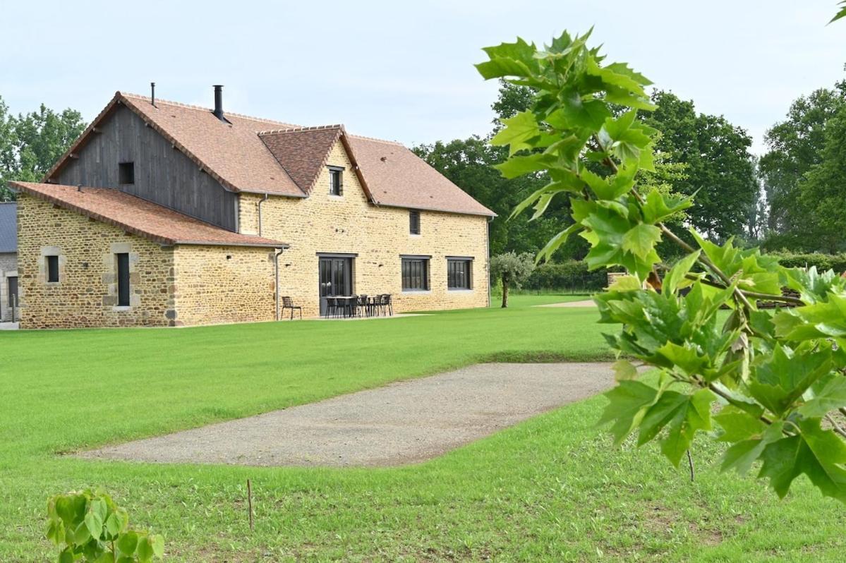 La Grange Et Le Nid Villa Saint-Pierre-des-Nids Exterior photo